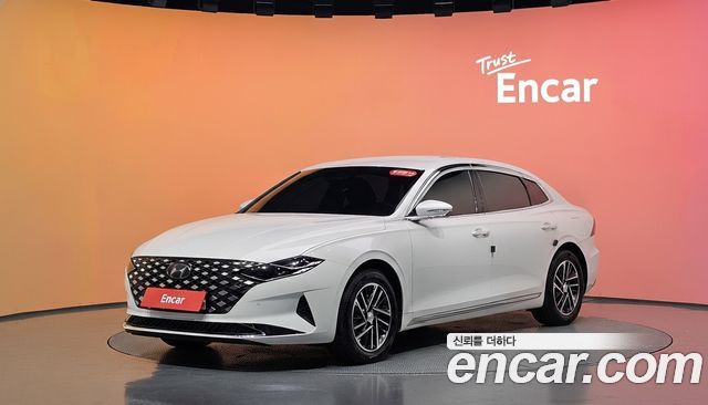 Hyundai Grandeur 2022 — photo 1
