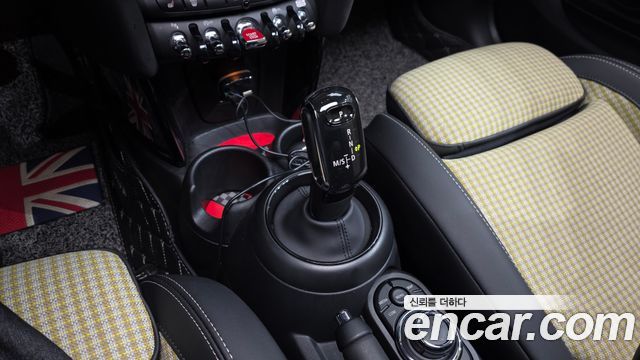 Mini Cooper 2023 — photo 12