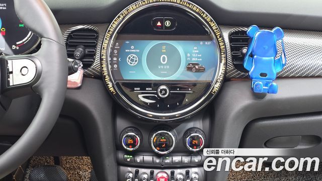 Mini Cooper 2023 — photo 19