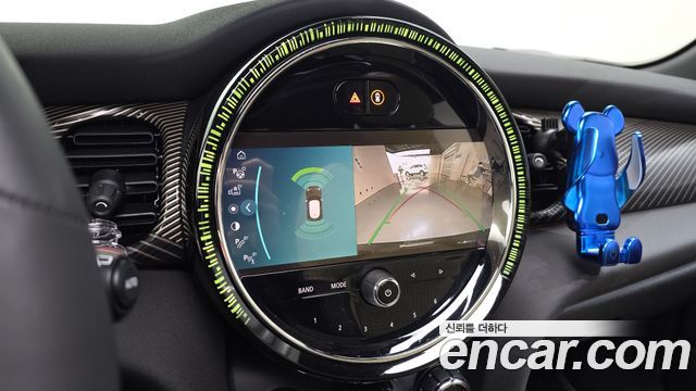 Mini Cooper 2023 — photo 20