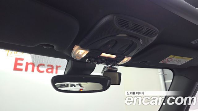 Mini Cooper 2023 — photo 23