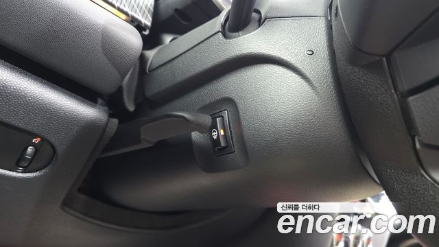 Mini Cooper 2023 — photo 25