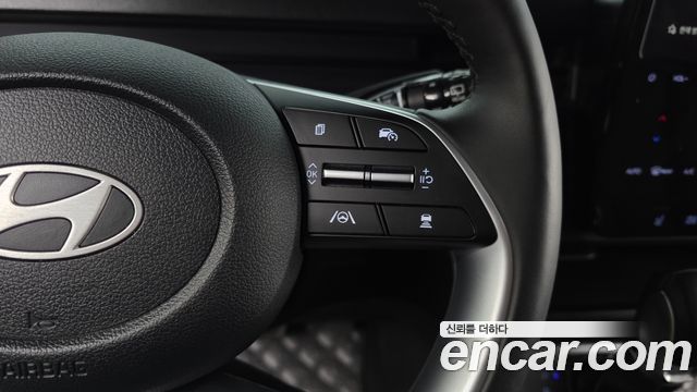 Hyundai Staria 2025 — photo 24