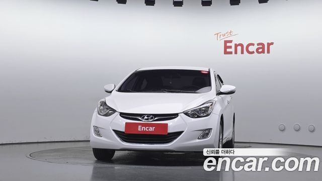 Hyundai AVANTE 2013 — photo 3