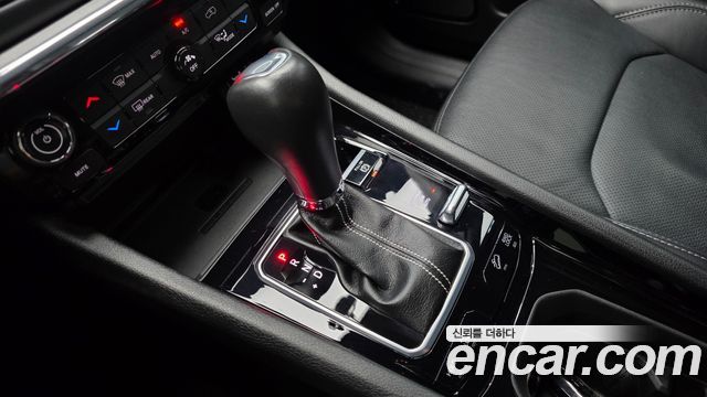 Jeep Compass 2022 — photo 12