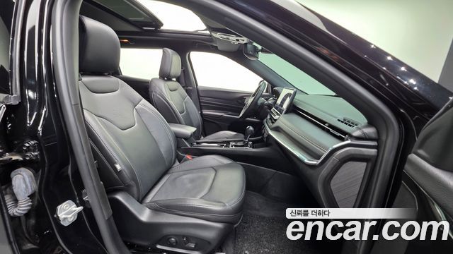 Jeep Compass 2022 — photo 13