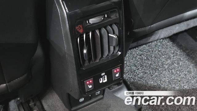 Jeep Compass 2022 — photo 30