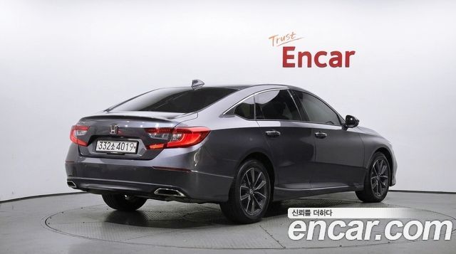 Honda Accord 2021 — photo 2