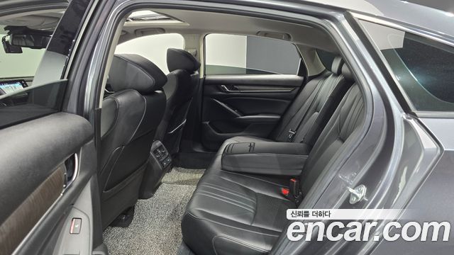 Honda Accord 2021 — photo 12