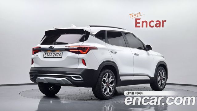 Kia Seltos 2021 — photo 2