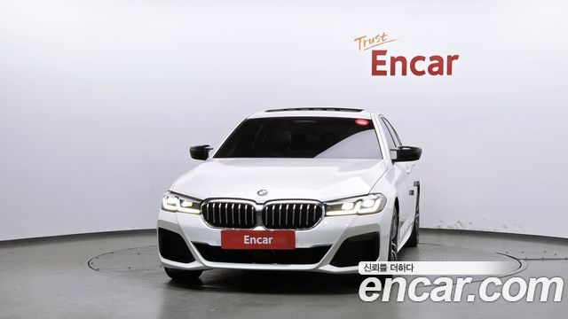 BMW 5-Series 2023 — photo 3