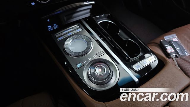 Genesis G80 2022 — photo 12