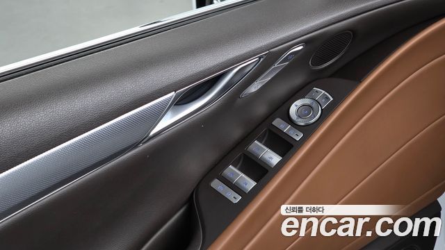 Genesis G80 2022 — photo 22