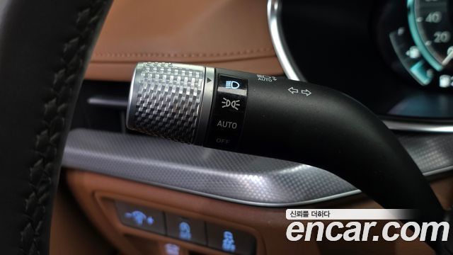 Genesis G80 2022 — photo 27