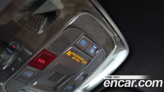 Genesis G80 2022 — photo 32