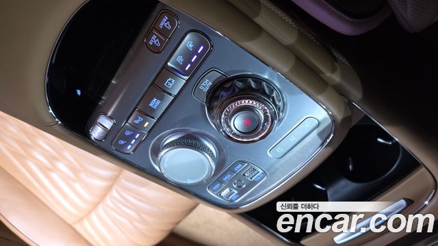 Genesis G90 2025 — photo 12