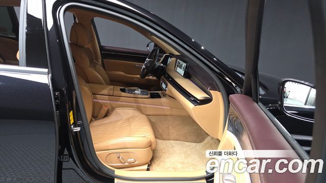 Genesis G90 2025 — photo 17