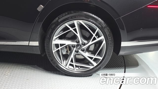 Genesis G90 2025 — photo 7