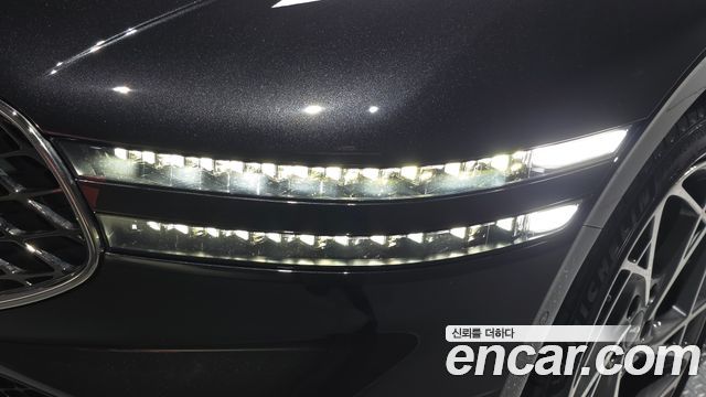 Genesis G90 2025 — photo 8