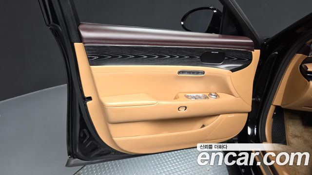 Genesis G90 2025 — photo 14