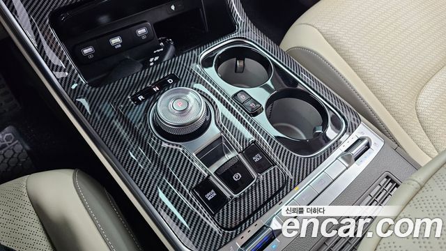 Kia Canival 2022 — photo 12
