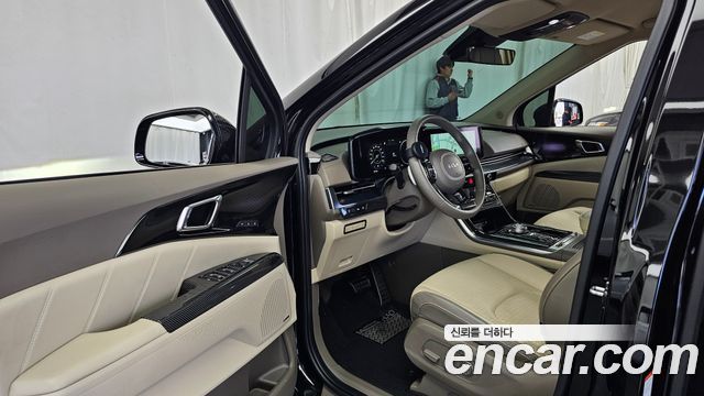 Kia Canival 2022 — photo 13