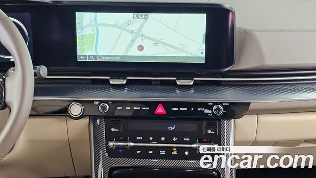 Kia Canival 2022 — photo 25