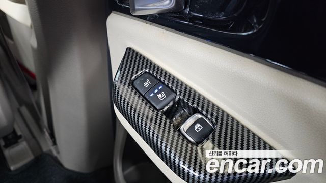 Kia Canival 2022 — photo 26