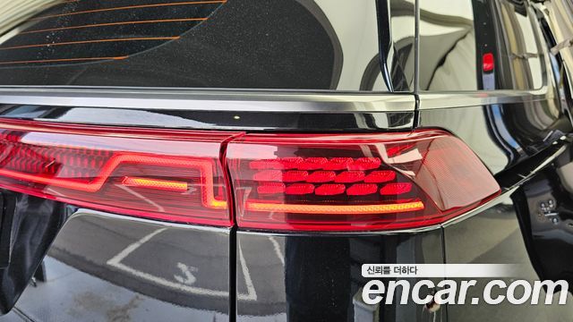 Kia Canival 2022 — photo 9