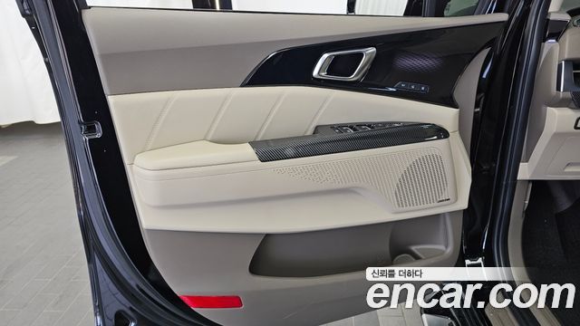 Kia Canival 2022 — photo 14