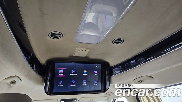 Kia Canival 2022 — photo 28