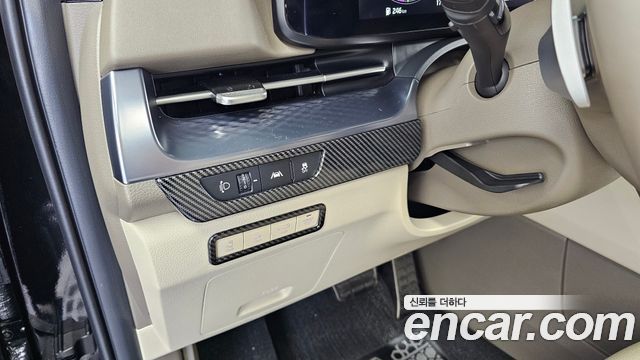 Kia Canival 2022 — photo 29