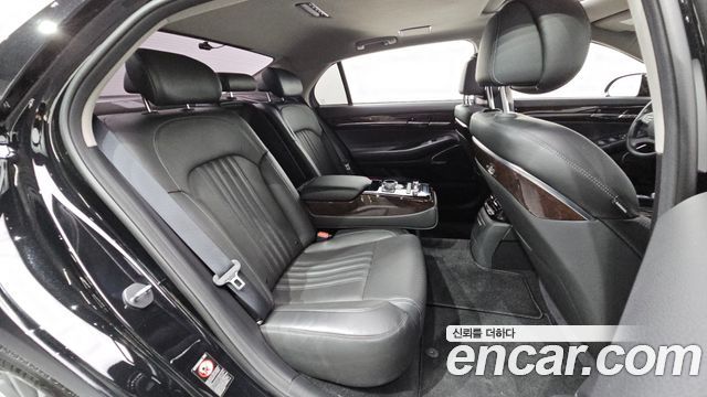 Genesis EQ900 2016 — photo 17