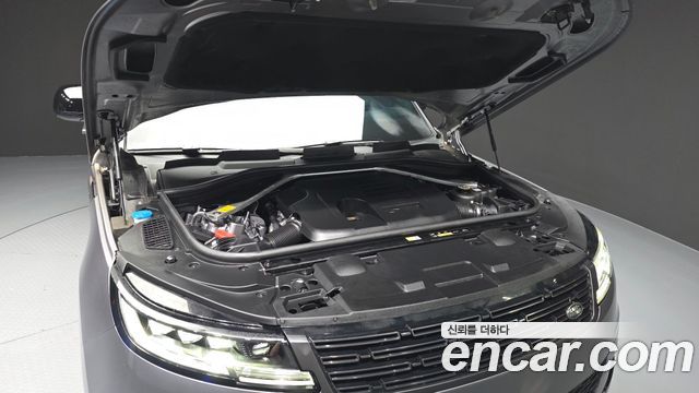 Land Rover Range Rover Sport 2023 — photo 6