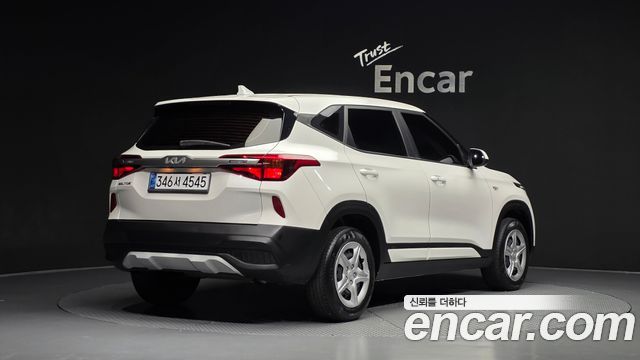 Kia Seltos 2023 — photo 2