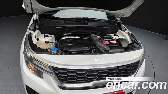 Kia Seltos 2023 — photo 6