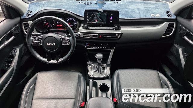 Kia Seltos 2023 — photo 10