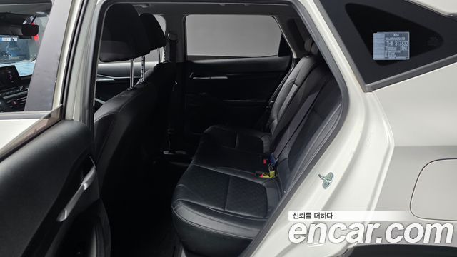 Kia Seltos 2023 — photo 16
