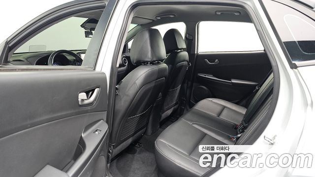 Hyundai Kona 2018 — photo 18