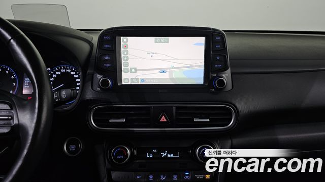 Hyundai Kona 2018 — photo 20