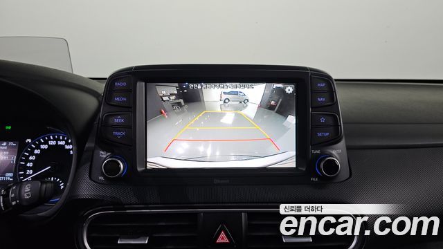 Hyundai Kona 2018 — photo 21