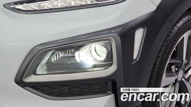 Hyundai Kona 2018 — photo 8