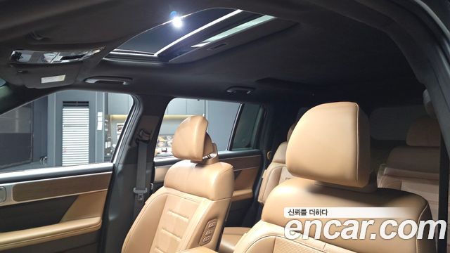 Hyundai Santafe 2024 — photo 18