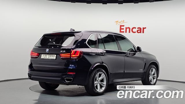 BMW X5 2018 — photo 2