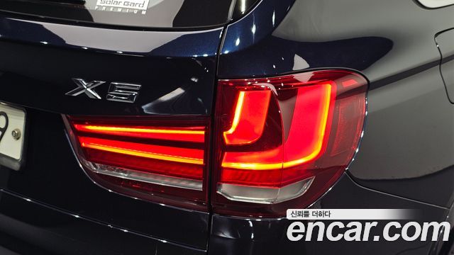 BMW X5 2018 — photo 9
