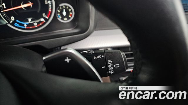 BMW X5 2018 — photo 29