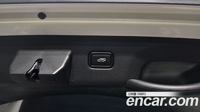 Kia Sportage 2022 — photo 35