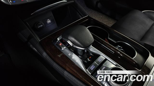 Kia K9 2019 — photo 12