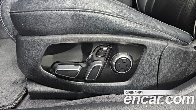 Kia K9 2019 — photo 24