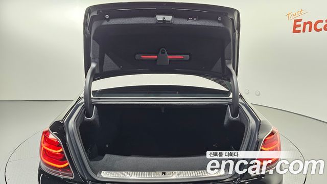 Kia K9 2019 — photo 26